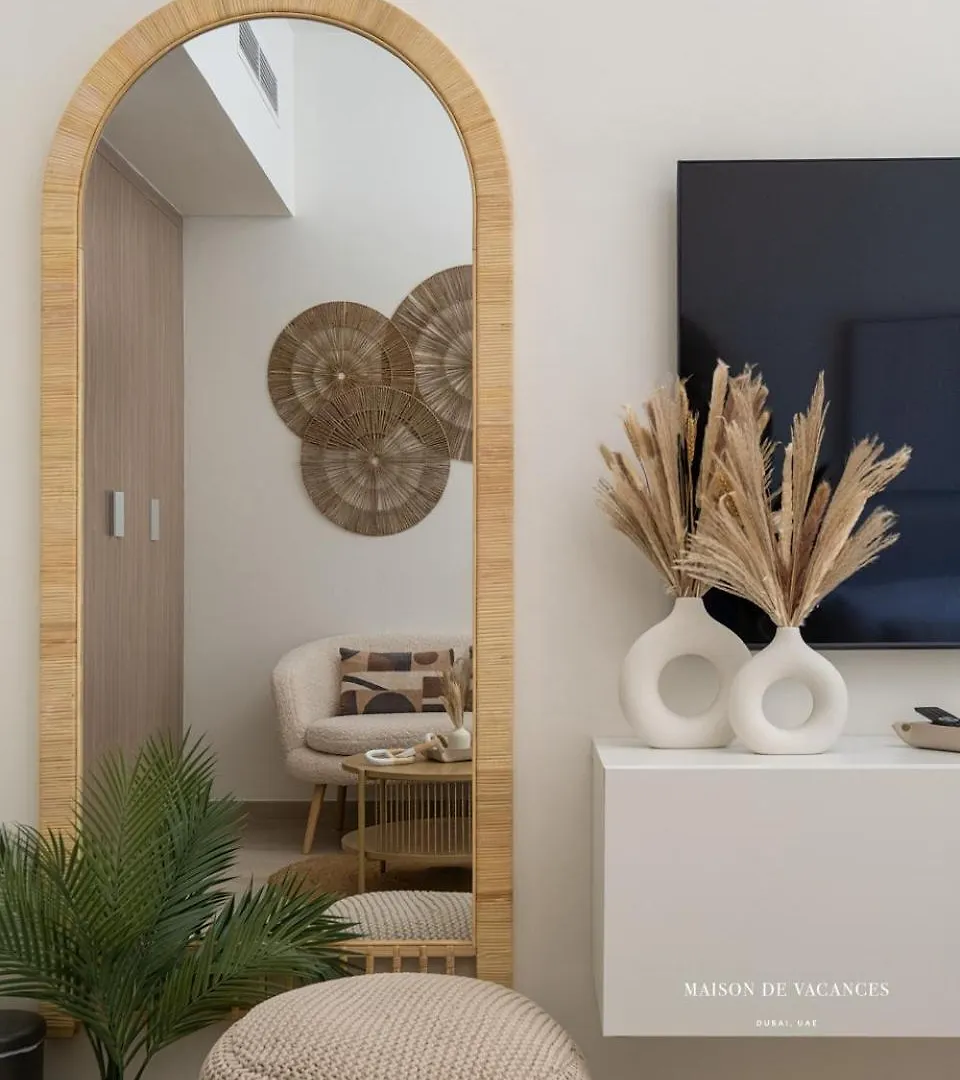 Spacious Boho Studio Pool View Dubai 0*,  United Arab Emirates