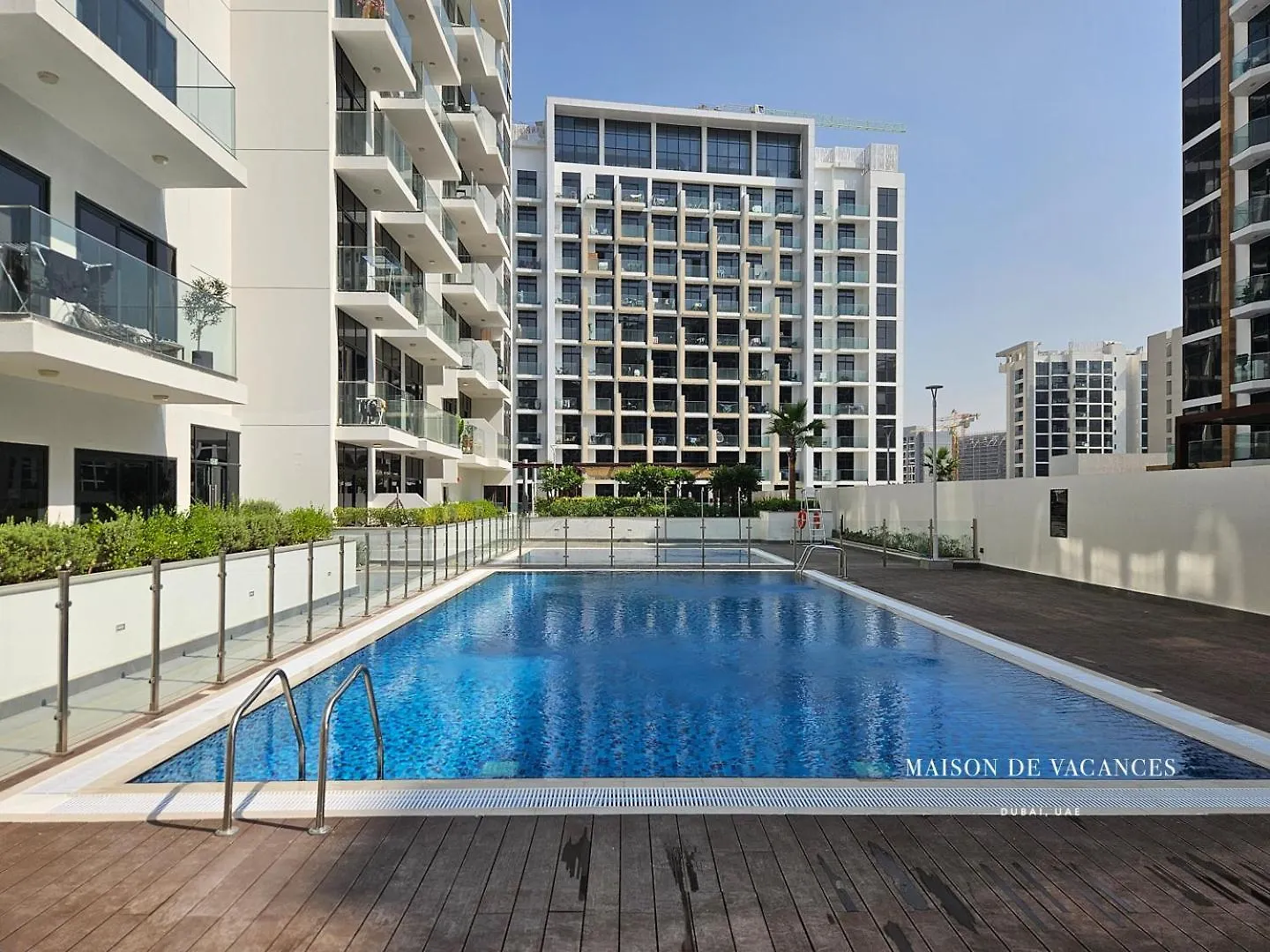 Spacious Boho Studio Pool View Dubai Apartment