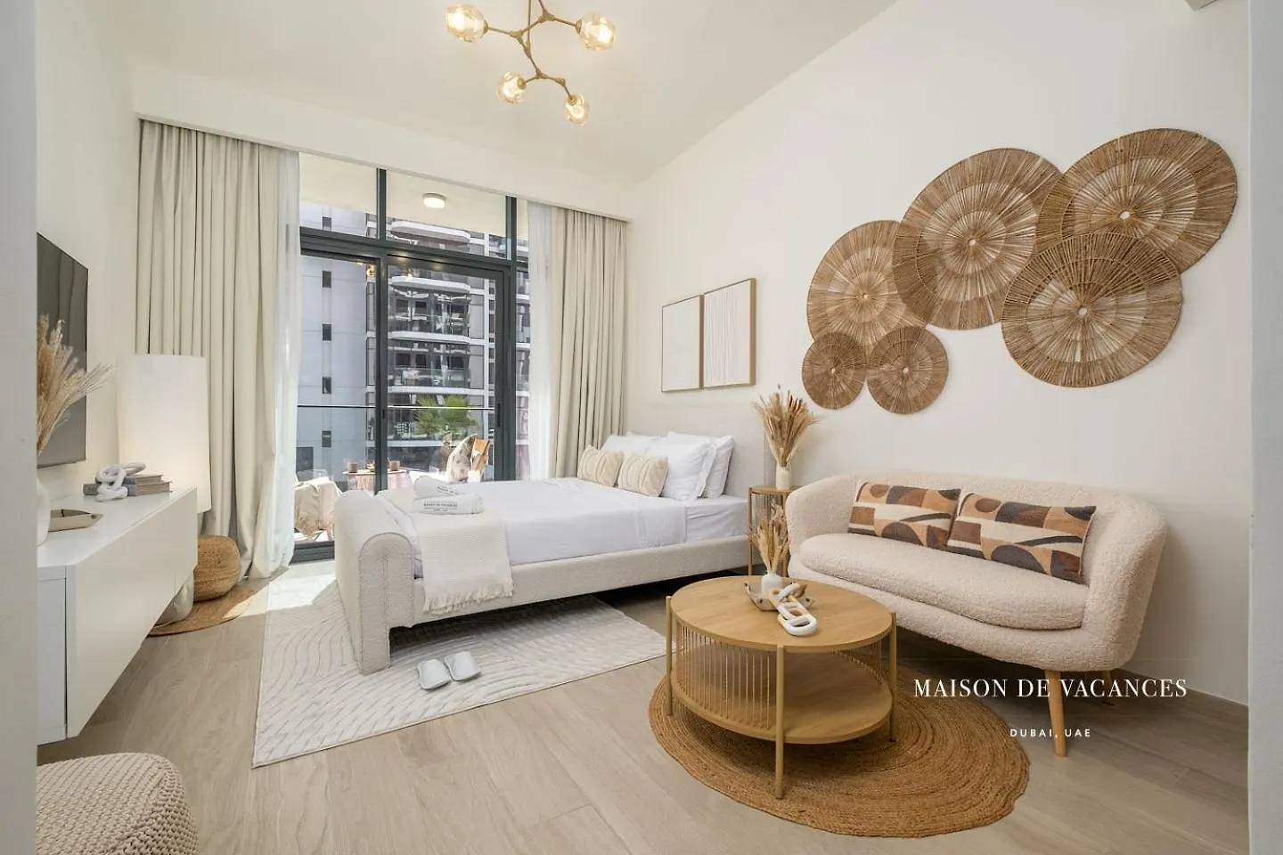 Spacious Boho Studio Pool View Dubai Apartment